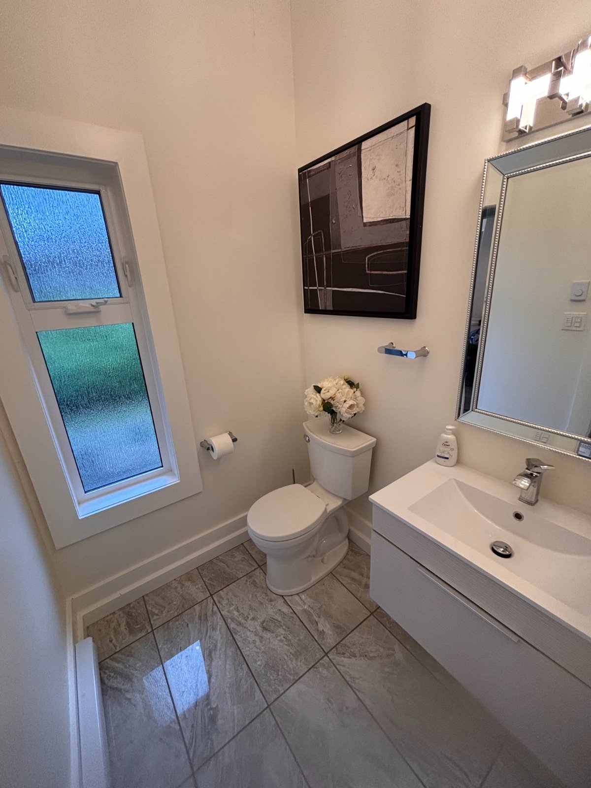 5 Bedroom House for Rent - Rockland Ave, Victoria, BC 4