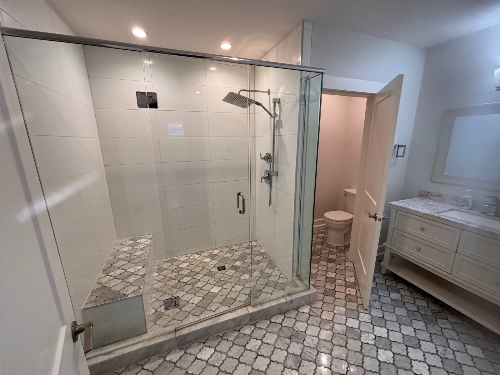 5 Bedroom House for Rent - Rockland Ave, Victoria, BC 5