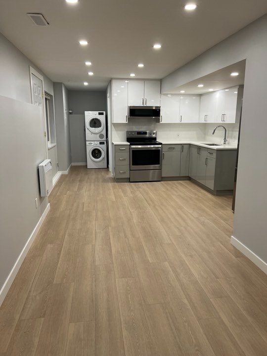 2 Bedroom Private Suite for Rent - Street, Surrey, BC 5
