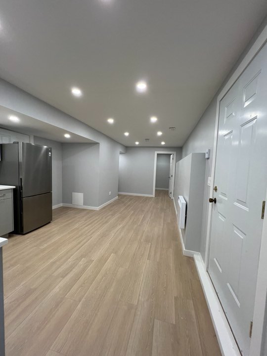 2 Bedroom Private Suite for Rent - Street, Surrey, BC 4