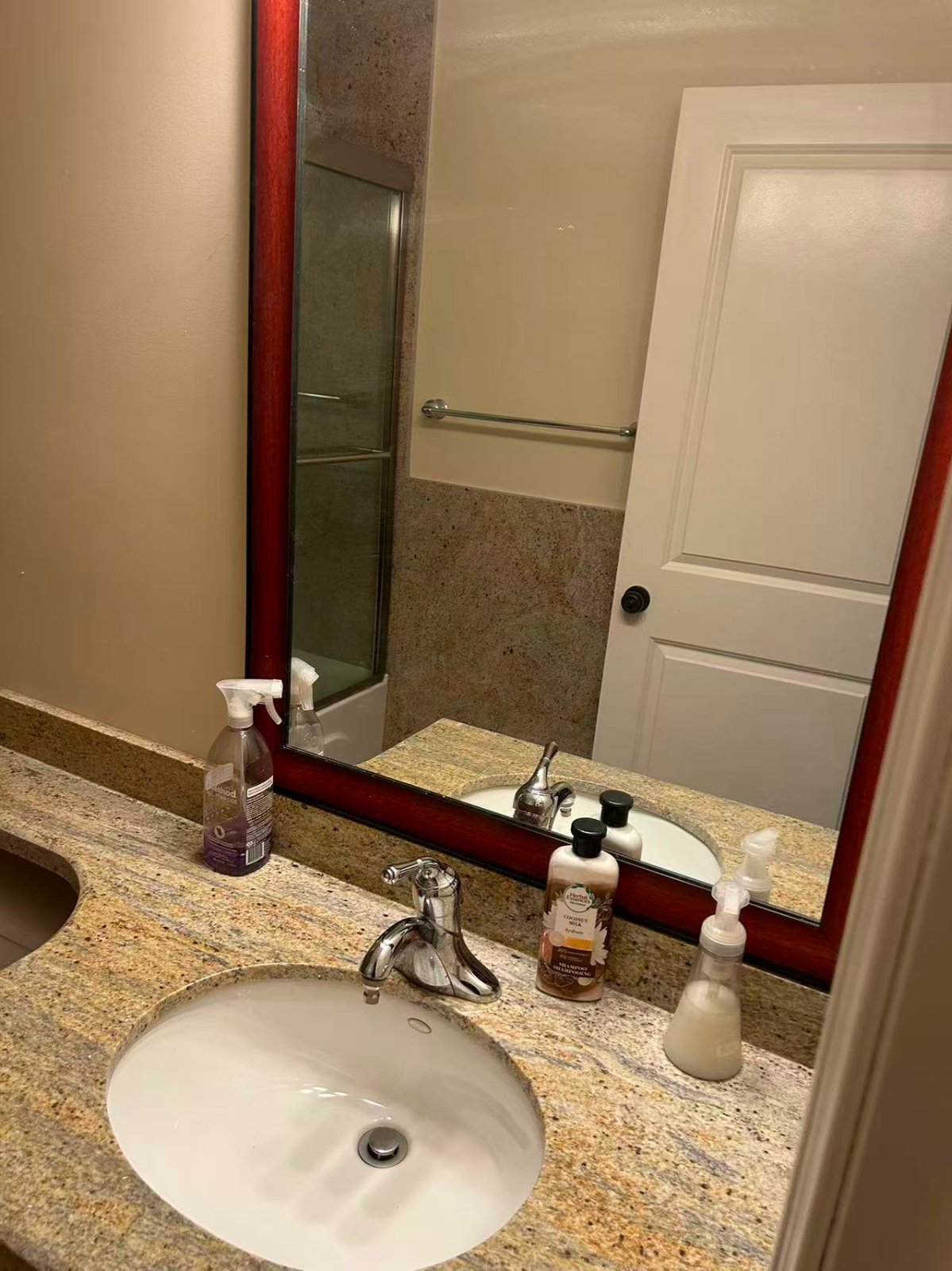 Room in House for Rent - W 40th Ave, Vancouver, BC 4