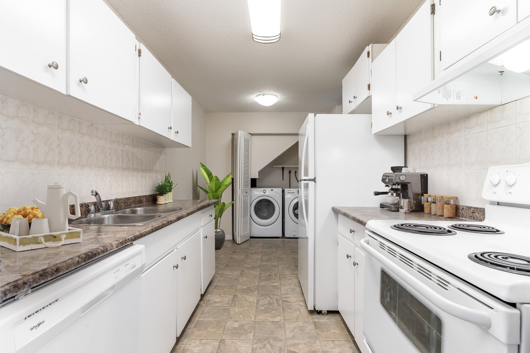 2 Bedroom Apartment for Rent - 100 Hillcrest Place SW, Edmonton, AB 3