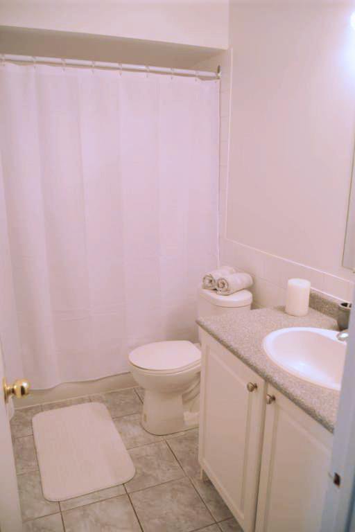 2 Bedroom Apartment for Rent - 2020-2077 Barsuda Drive, 2025 Ambridge Court, Mississauga, ON 5