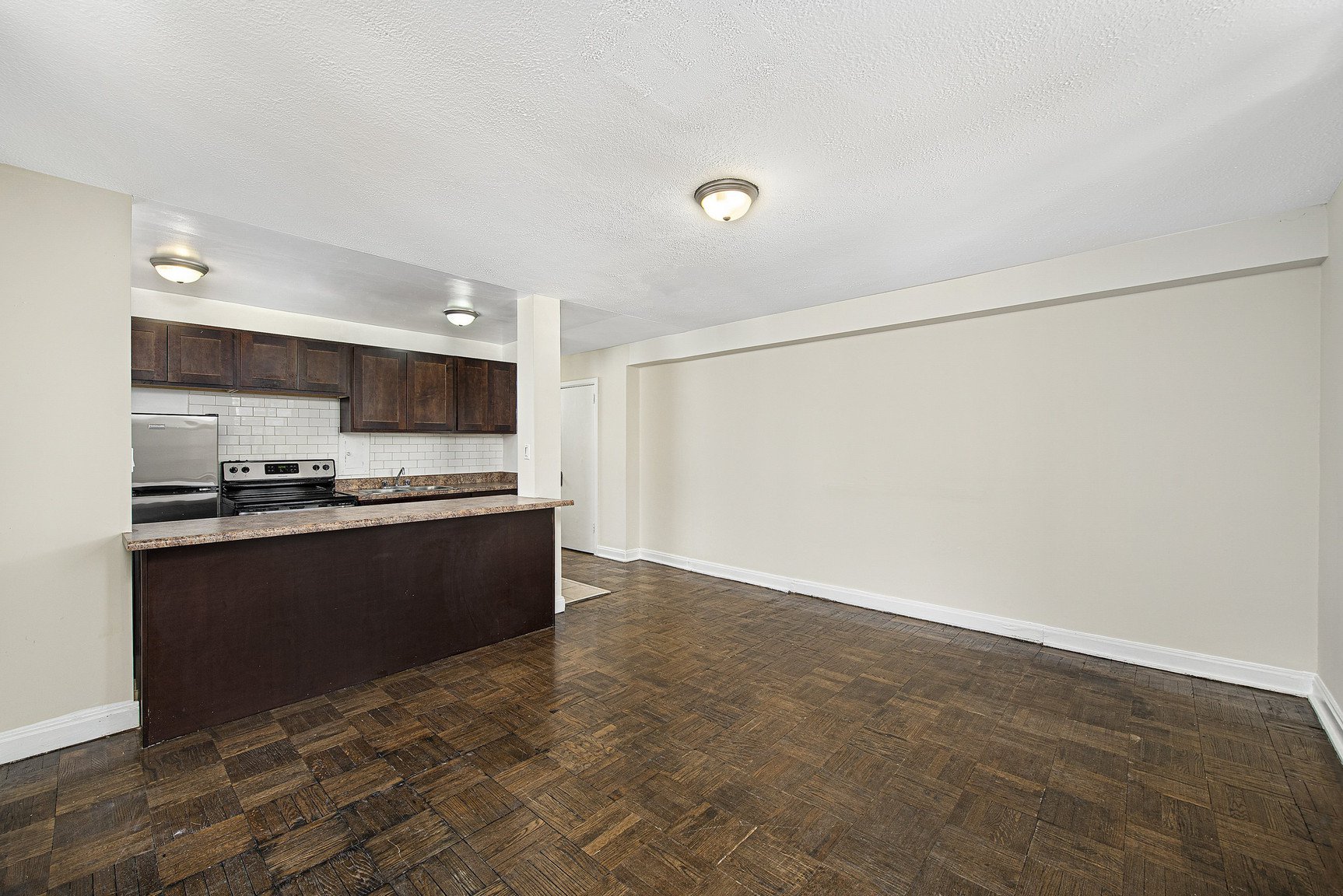 2 Bedroom Apartment for Rent - 64 St. Clair Avenue West, Toronto, ON 4