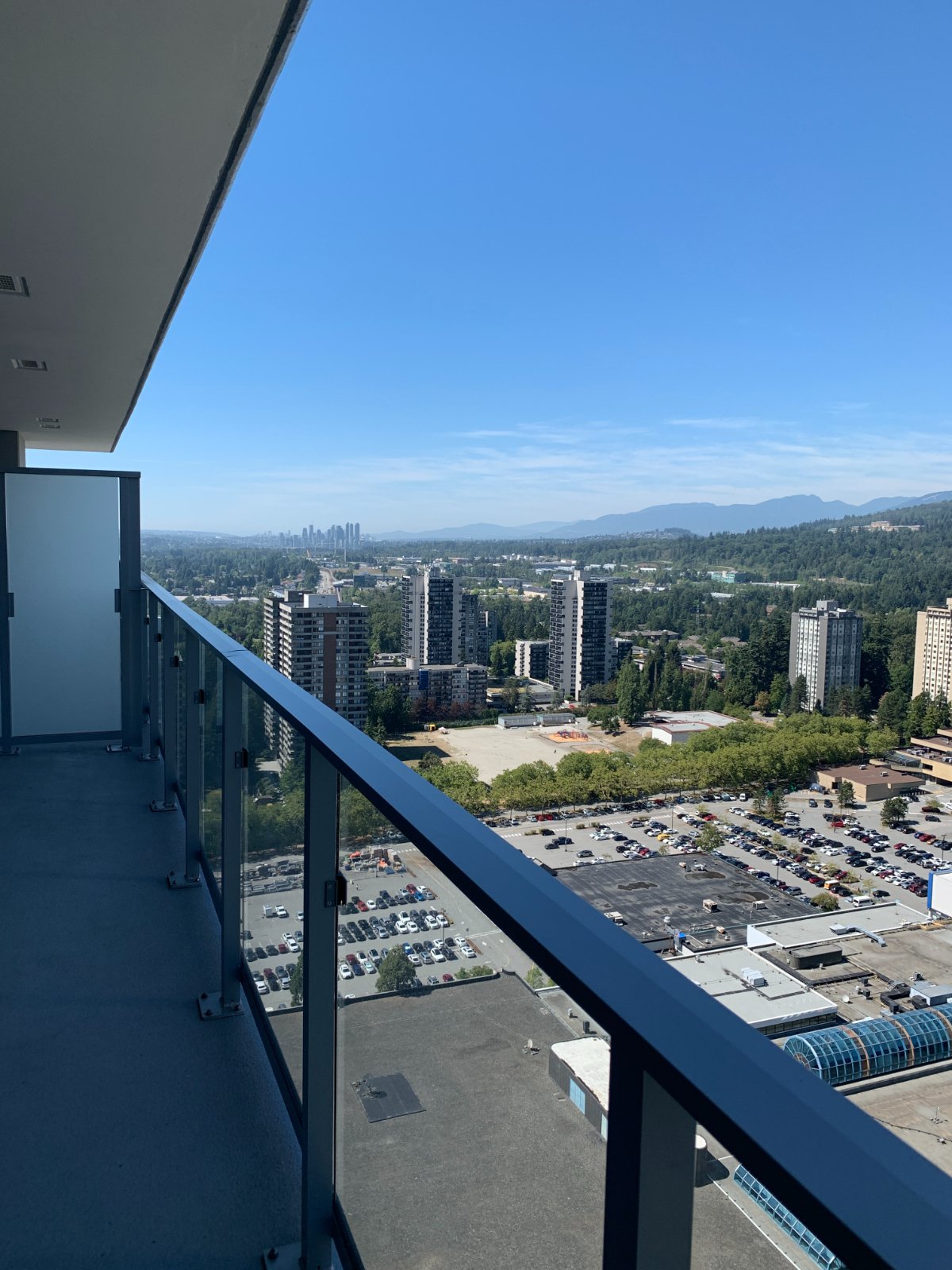 2 Bedroom Apartment for Rent - 3833 Evergreen Place, Burnaby, BC 2