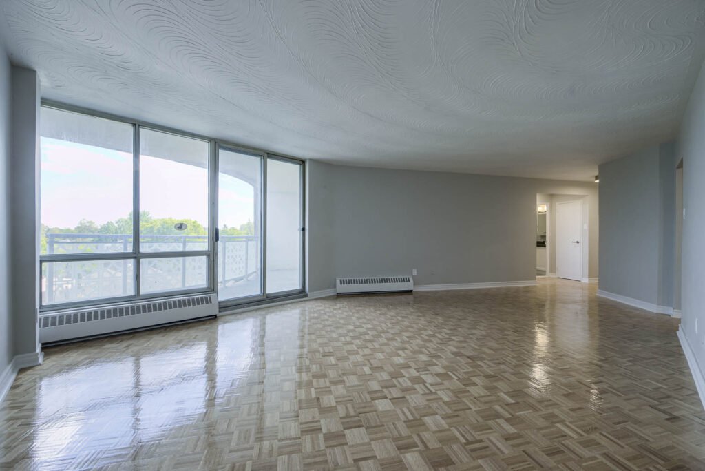 2 Bedroom Apartment for Rent - 1501 Woodbine Avenue, East York, ON 4