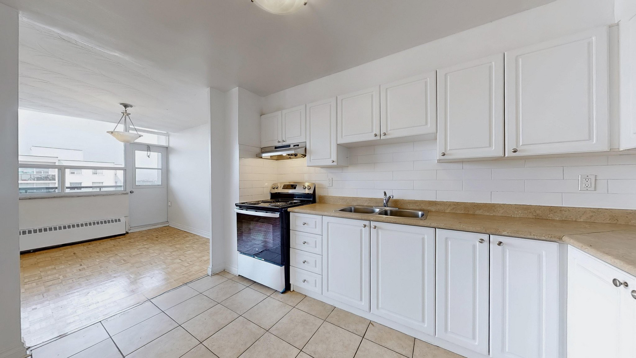3 Bedroom Apartment for Rent - 12 Goldfinch Court, North York, ON 4
