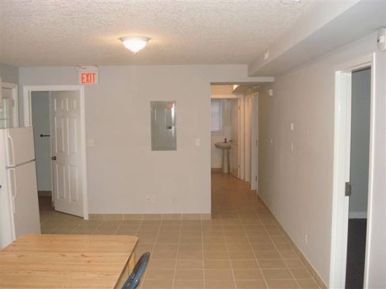 Room in House for Rent - 27 Fir St, Waterloo, ON 3