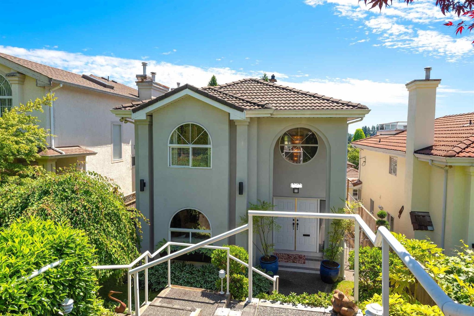 4 Bedroom House for Rent - 24th St W, North Vancouver, BC 2