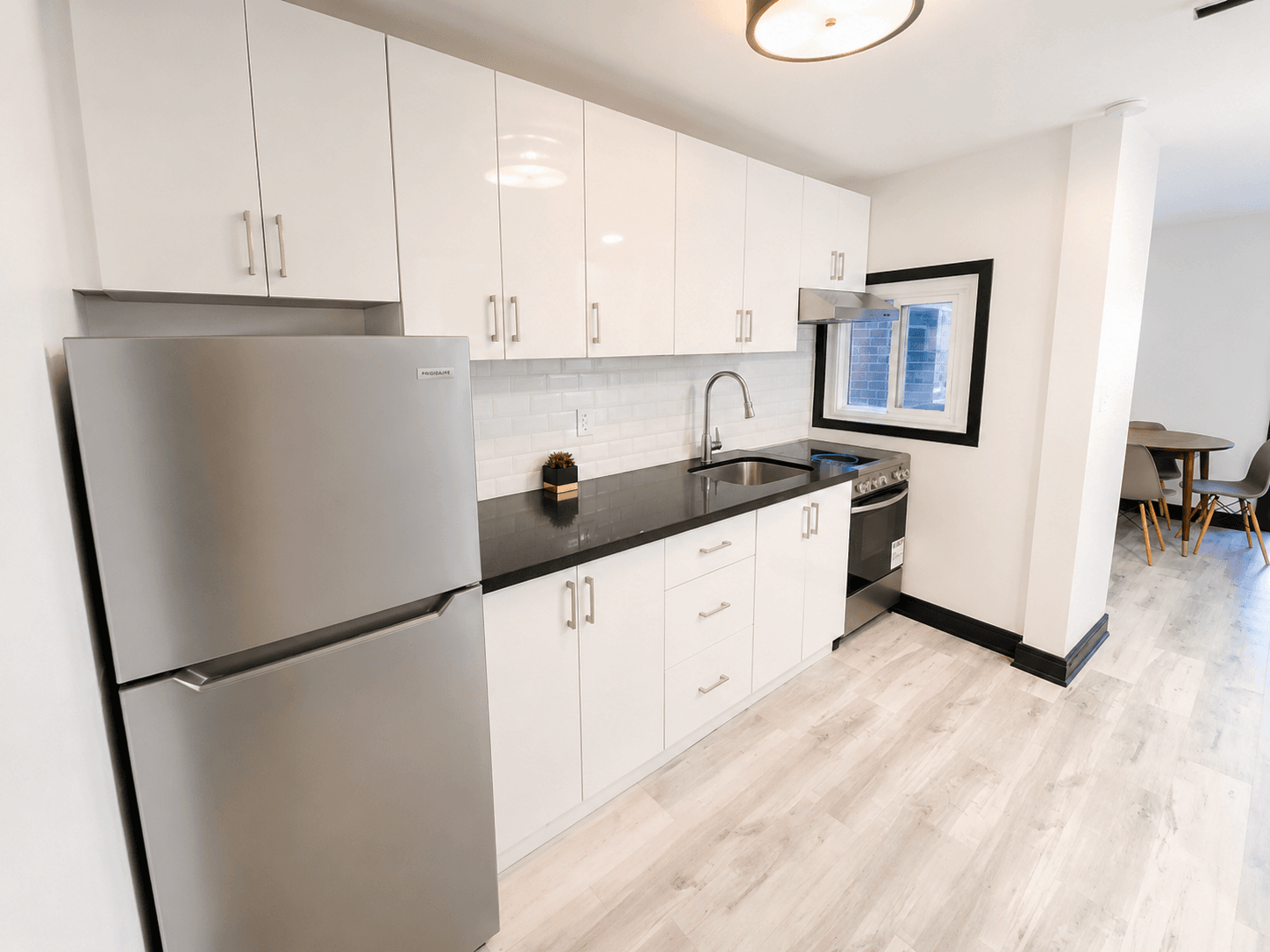 Studio Apartment for Rent - 256 Sherbourne Street, Toronto, ON 2