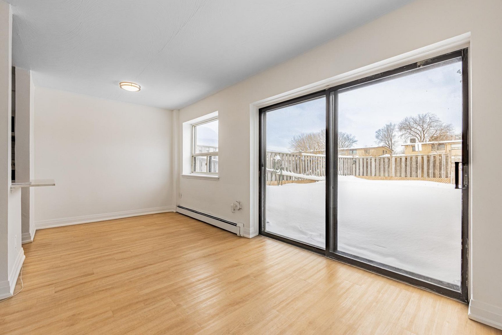 2 Bedroom Apartment for Rent - 2-20 Clement Road, 11-31 Sedgeley Drive, Etobicoke, ON 5