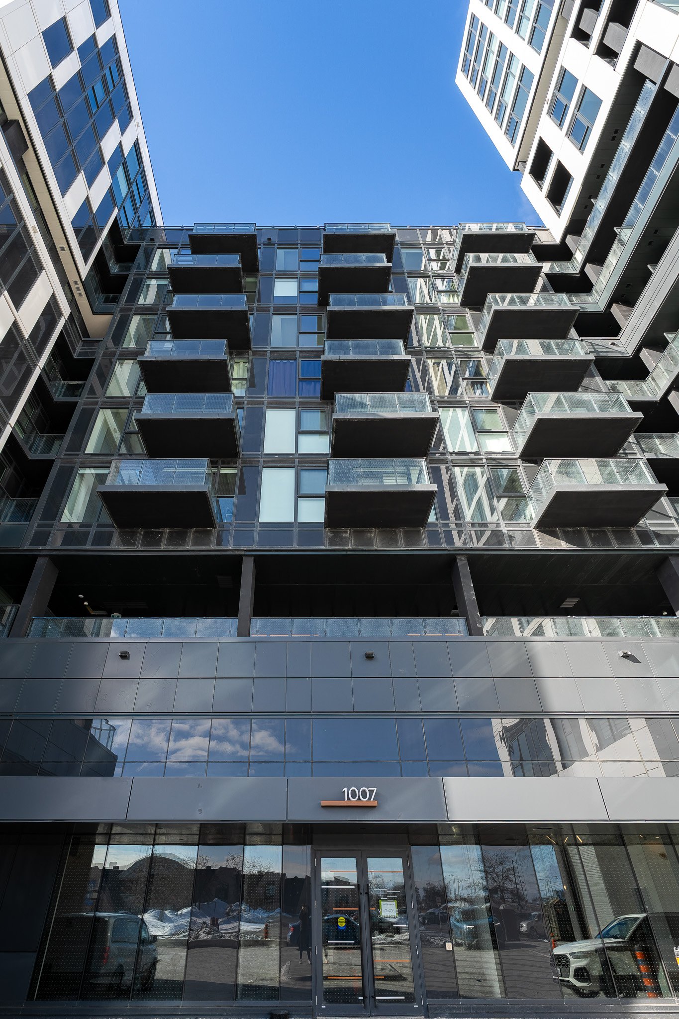 2 Bedroom Apartment for Rent - 1007 The Queensway, Etobicoke, ON 2
