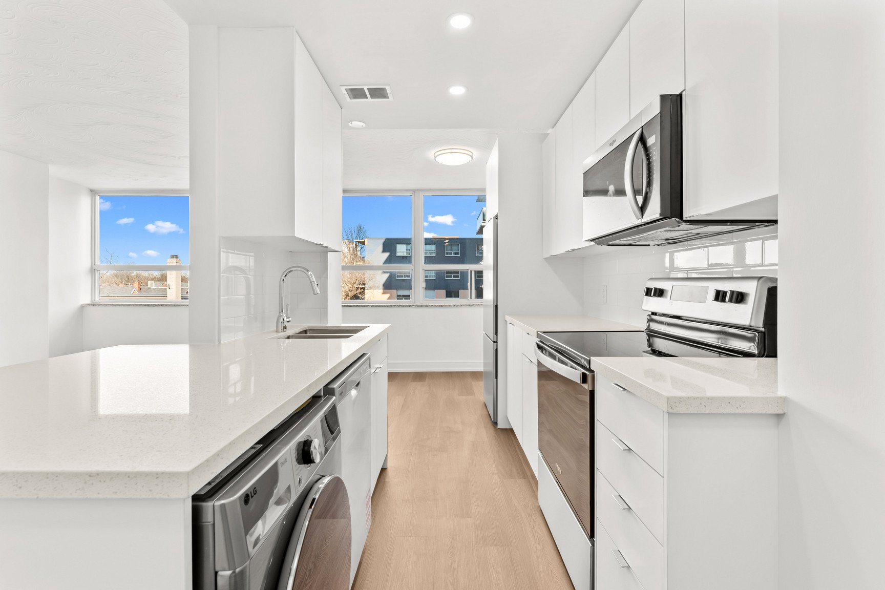 Studio Apartment for Rent - 200 Jameson Ave, Toronto, ON 5