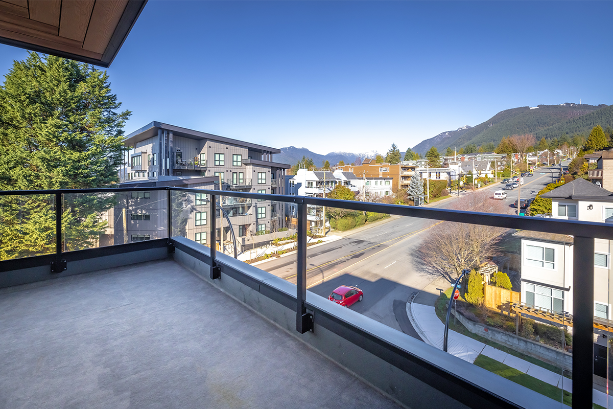 3 Bedroom Apartment for Rent - 2590 Lonsdale Ave, North Vancouver, BC 4