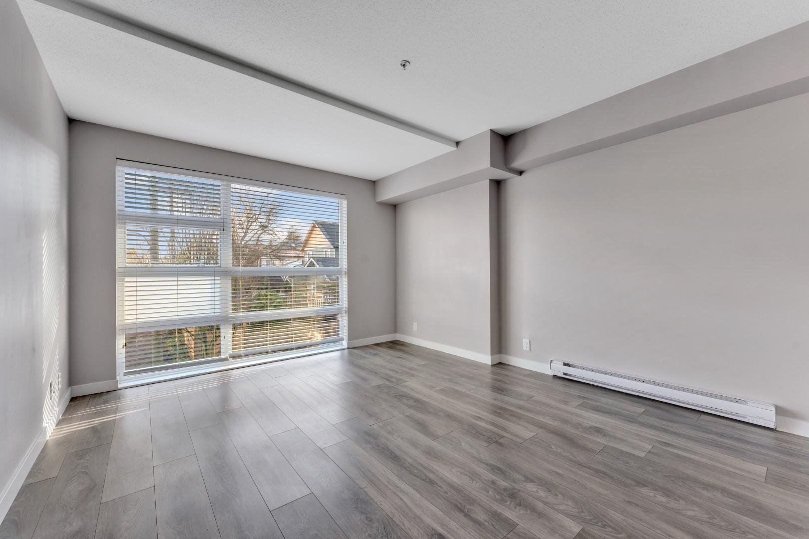 2 Bedroom Apartment for Rent - 4320 Slocan St, Vancouver, BC 3