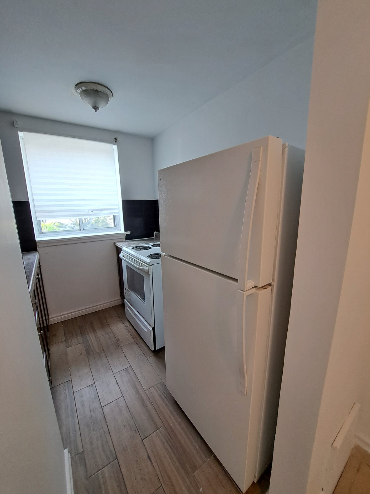 2 Bedroom Apartment for Rent - 1047 Victoria Park Avenue, Scarborough, ON 5