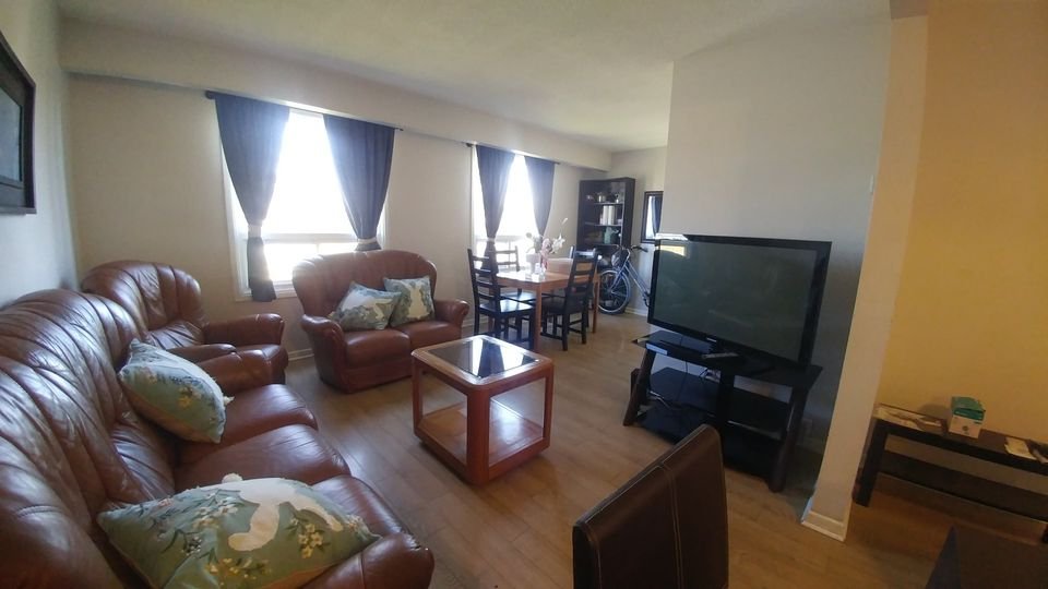 Room in House for Rent - Tupper Dr, Thorold, ON 3