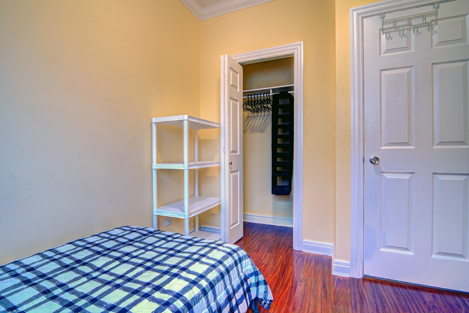 Room in House for Rent - Miller Ave, Burnaby, BC 5
