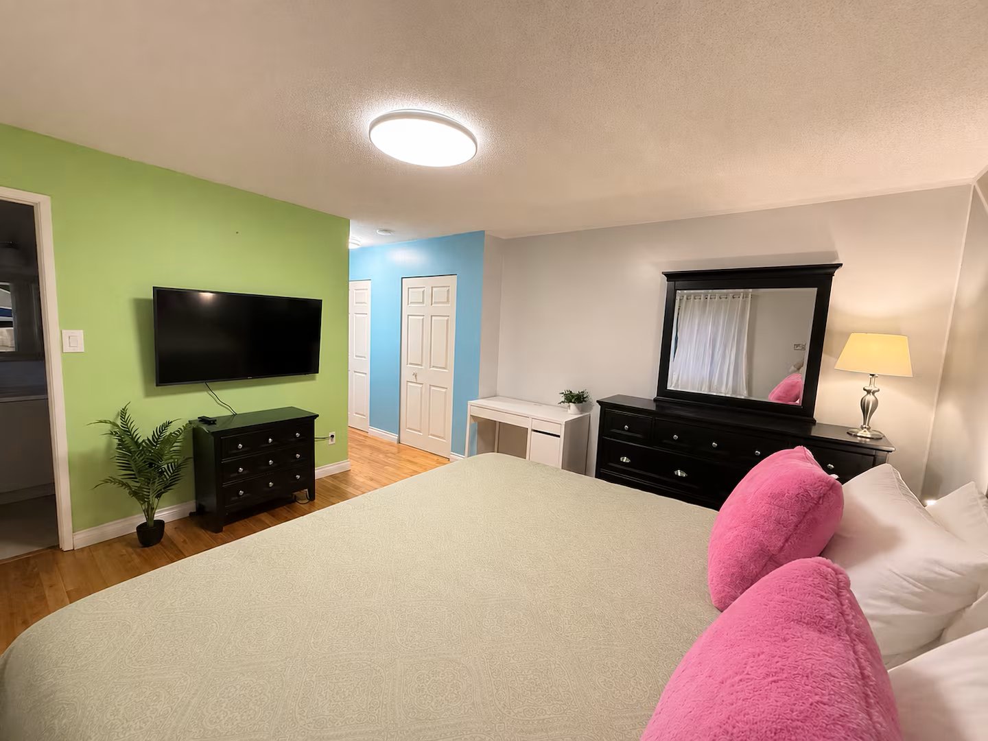3 Bedroom House for Rent - 94 Ave, Surrey, BC 2