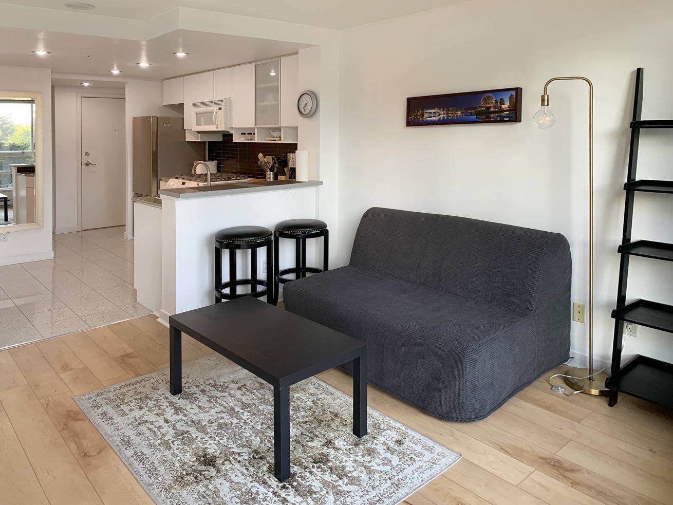Studio Apartment for Rent - 939 Expo Blvd, Vancouver, BC 2