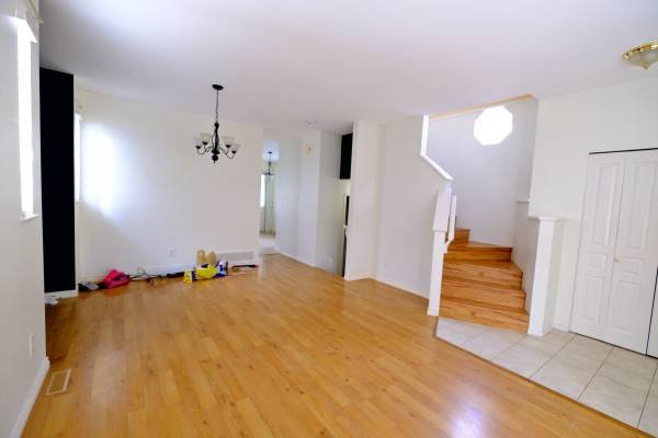 5 Bedroom House for Rent - 67A Ave, Surrey, BC 3