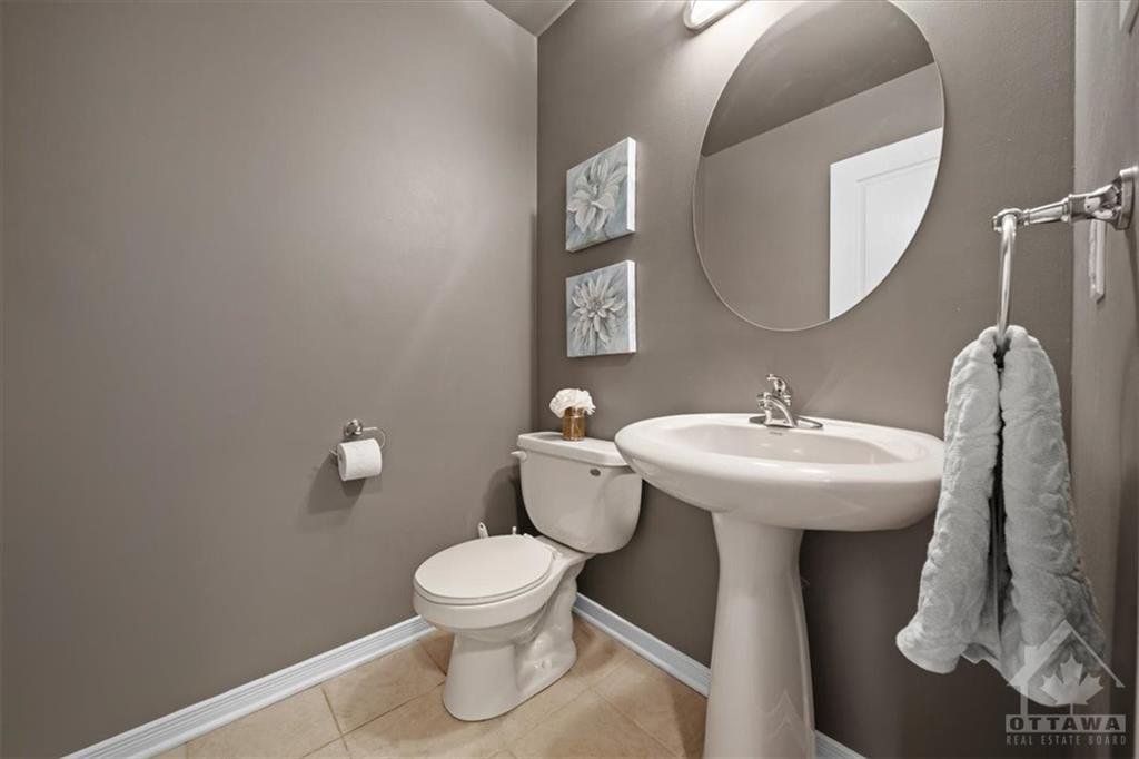 3 Bedroom Townhouse for Rent - 620 Braecreek Avenue, Ottawa, ON 4