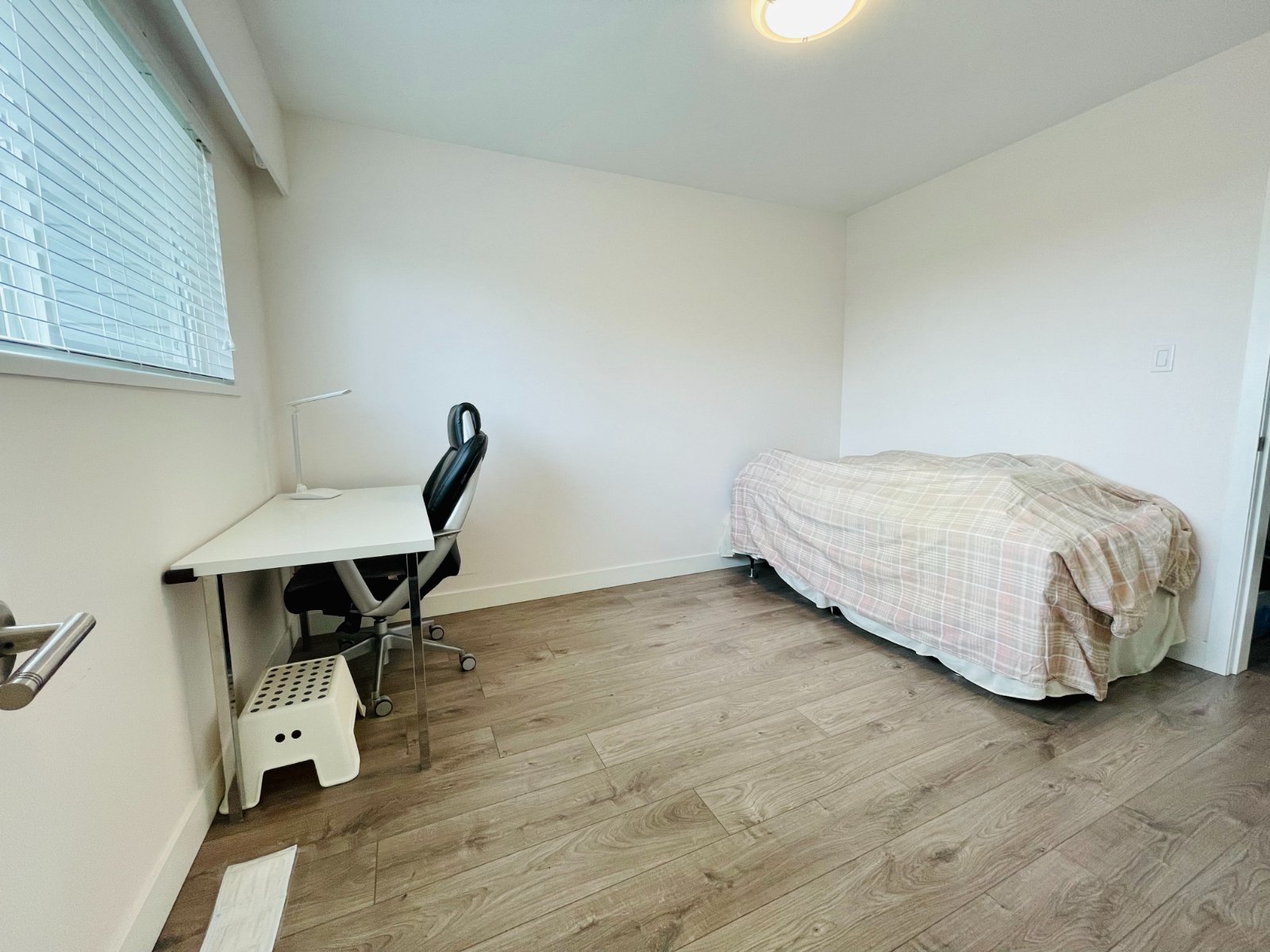 4 Bedroom House for Rent - Harrison Dr, Vancouver, BC 4