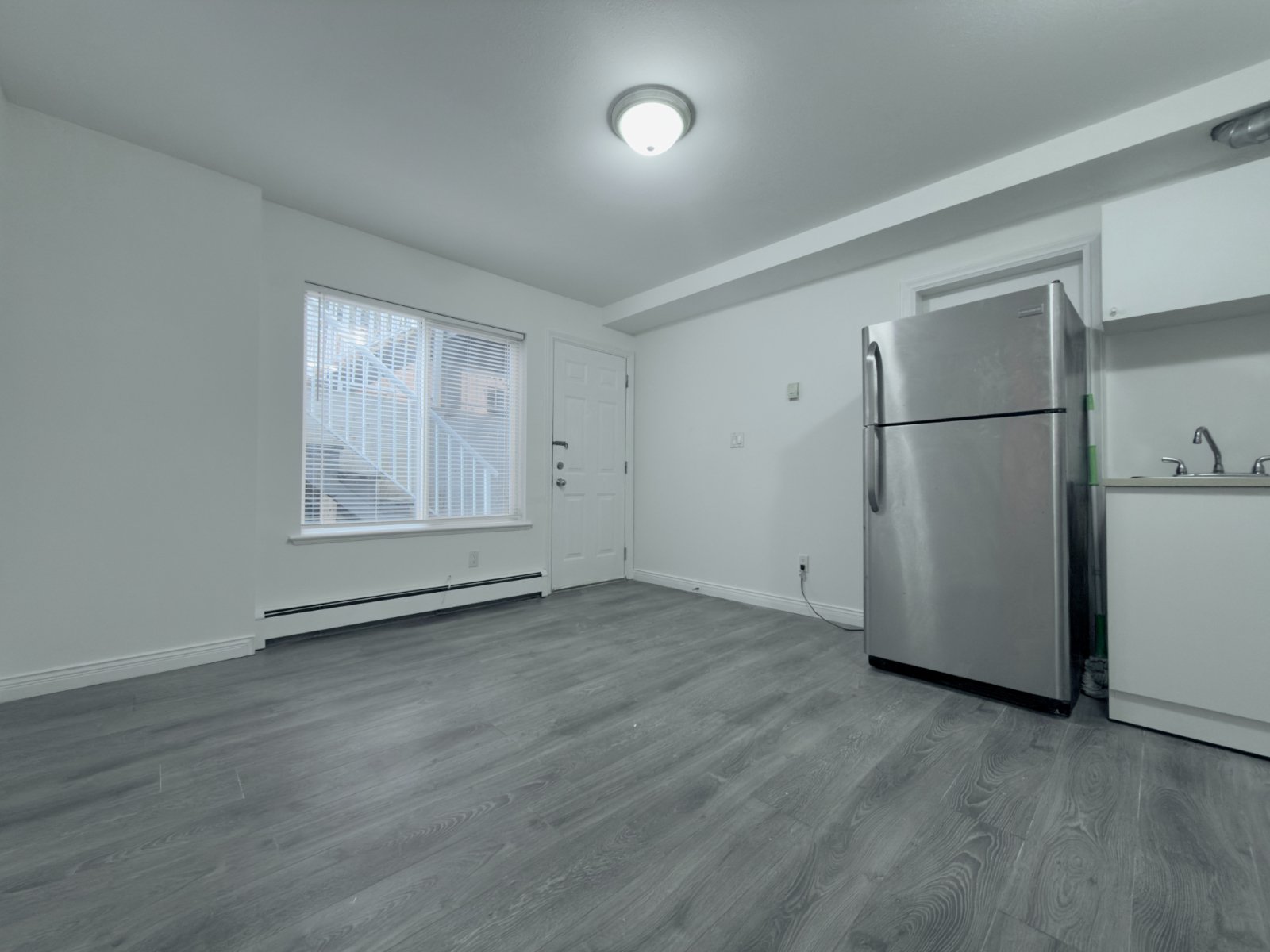 2 Bedroom Basement Suite for Rent - 13793 63 Ave, Surrey, BC 2