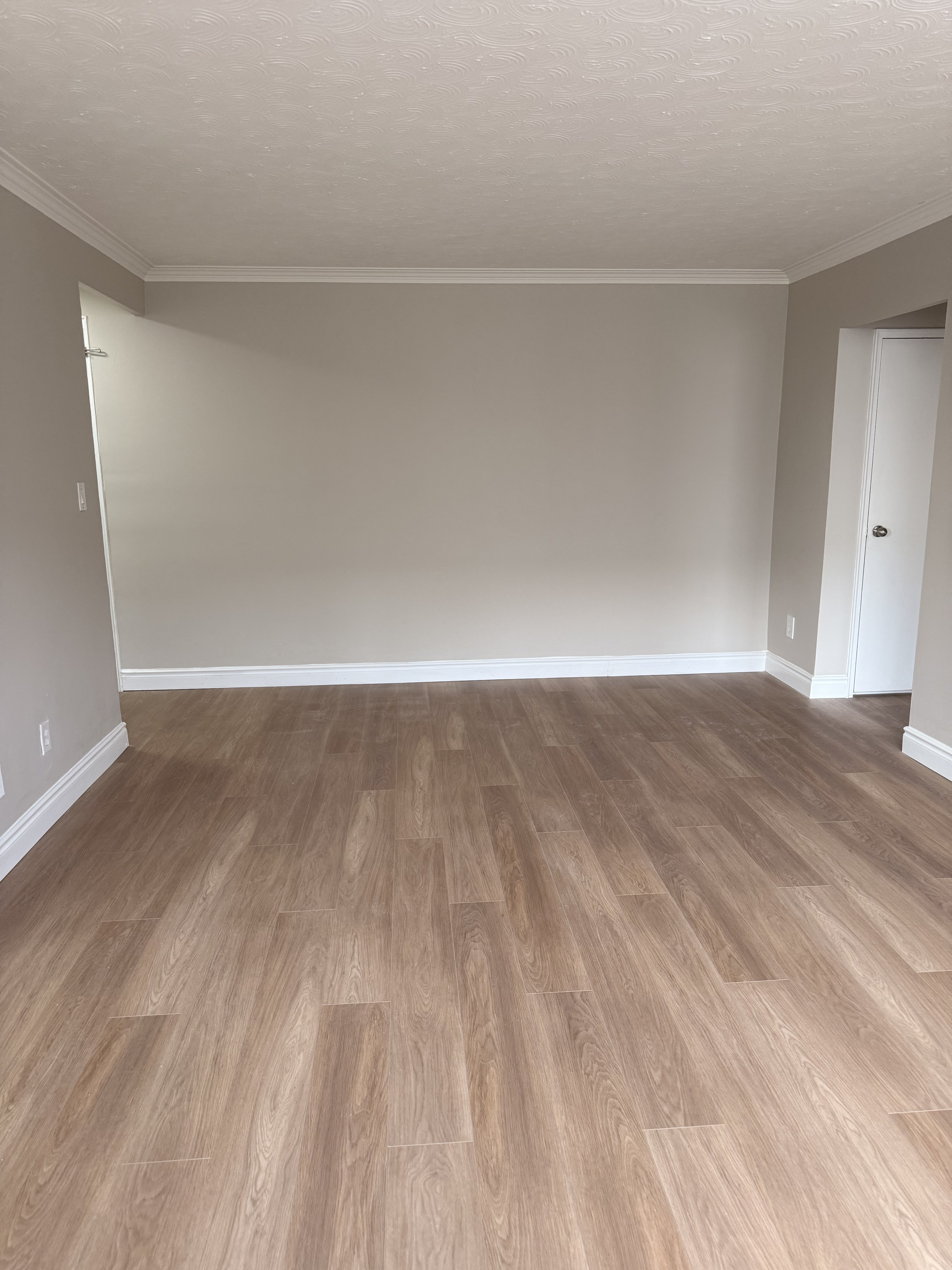 2 Bedroom Apartment for Rent - 1817 Victoria Park Avenue, Toronto, ON 5