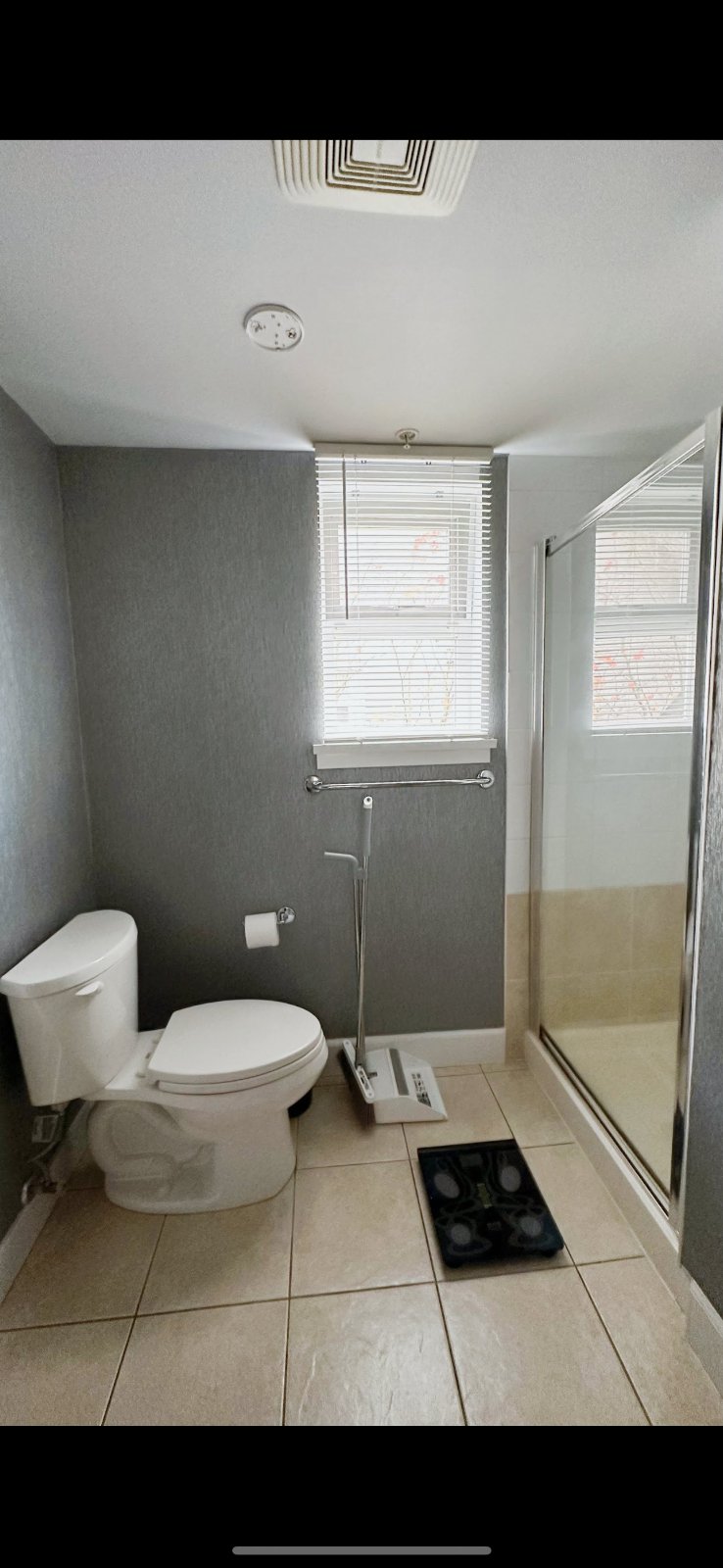 Room in Townhouse for Rent - 9339 Alberta Rd, Richmond, BC 4