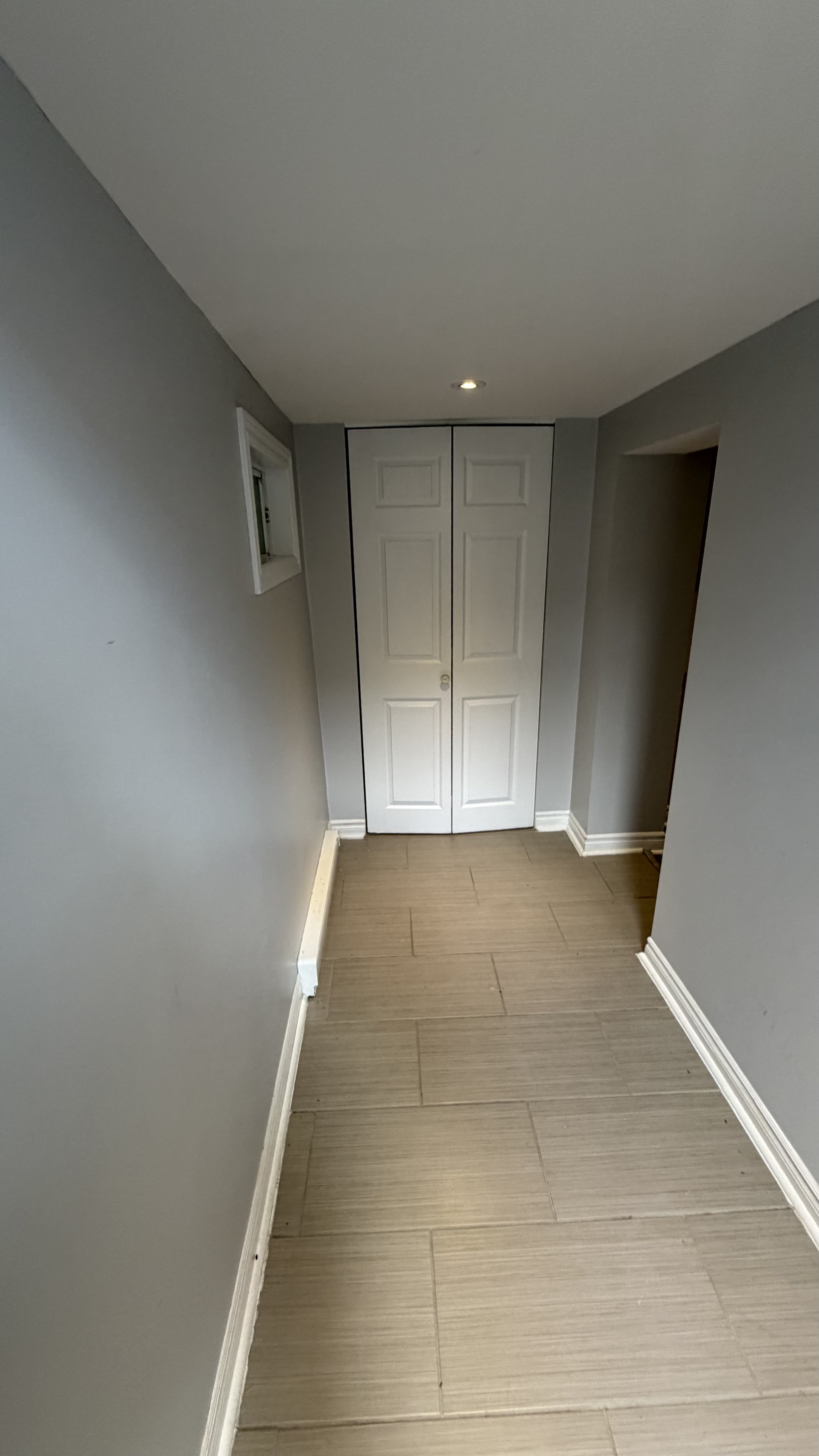 Studio Apartment for Rent - 36 Rue Archambault, Gatineau, QC 4