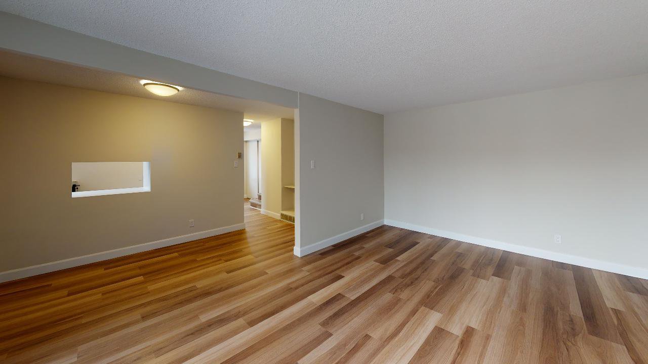 3 Bedroom Apartment for Rent - 1901-1917 Ogilvie Road & 1910-1922 Elmridge Drive, Ottawa, ON 4