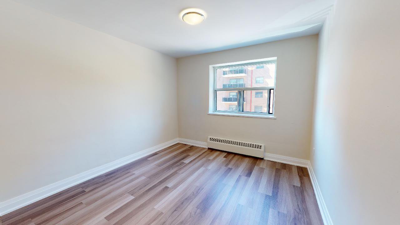 2 Bedroom Apartment for Rent - 10 & 14 Reid Drive, Mississauga, ON 3