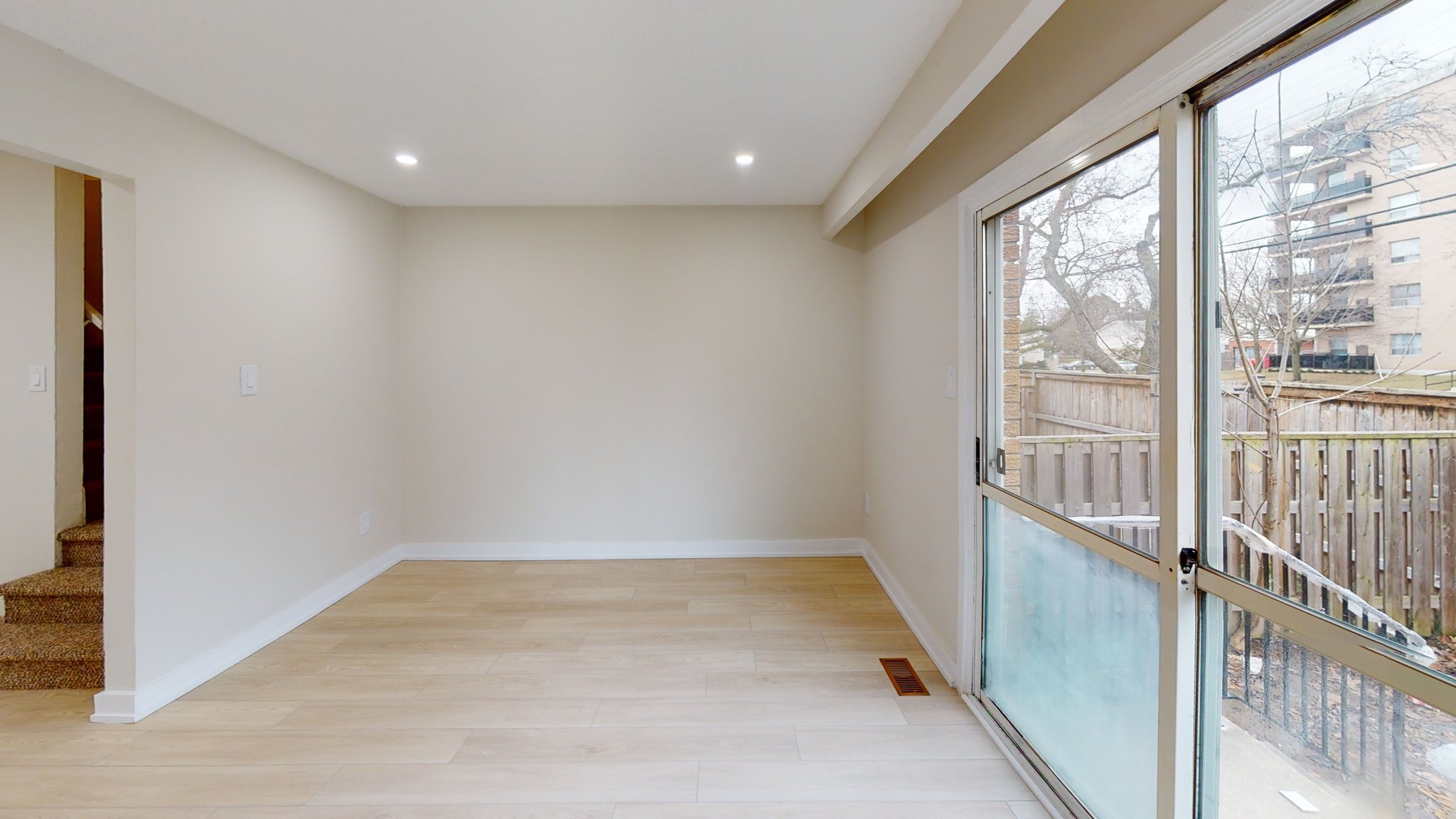 2 Bedroom Apartment for Rent - 25  Tindale Court, Hamilton, ON 4