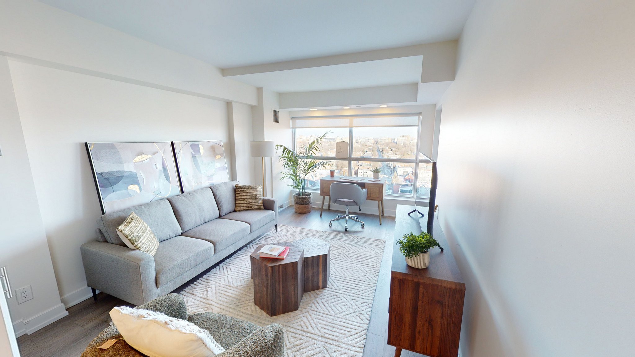 2 Bedroom Apartment for Rent - 207 Bell St N, Ottawa, ON 4