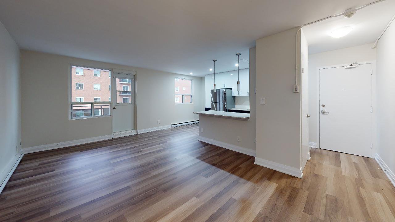 2 Bedroom Apartment for Rent - 1 & 3 Slessor Blvd, Grimsby, ON 2