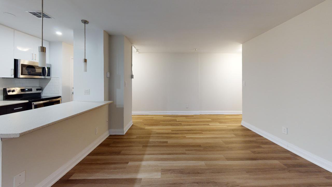 2 Bedroom Apartment for Rent - 1 & 3 Slessor Blvd, Grimsby, ON 5