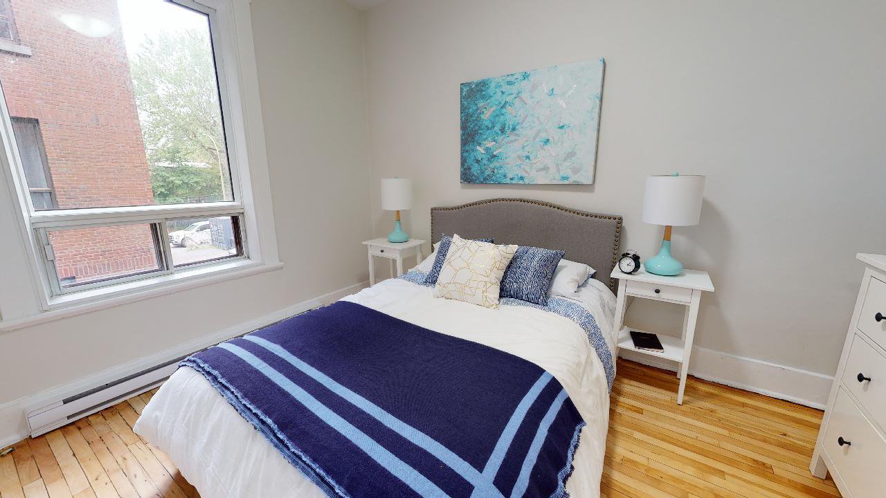 2 Bedroom Apartment for Rent - 2054 avenue Claremont, Montreal, QC 4