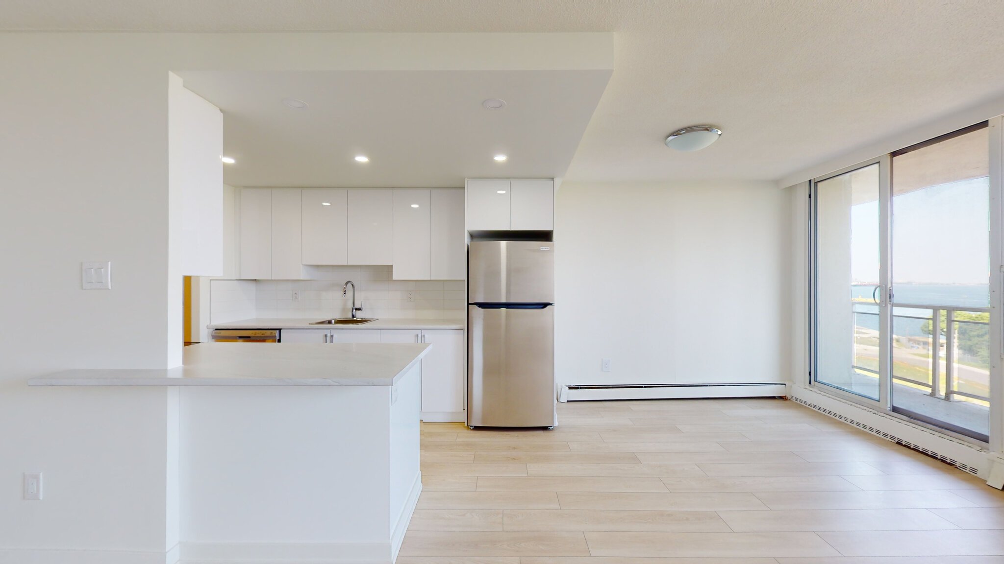 2 Bedroom Apartment for Rent - 35  Brock Street, Hamilton, ON 4