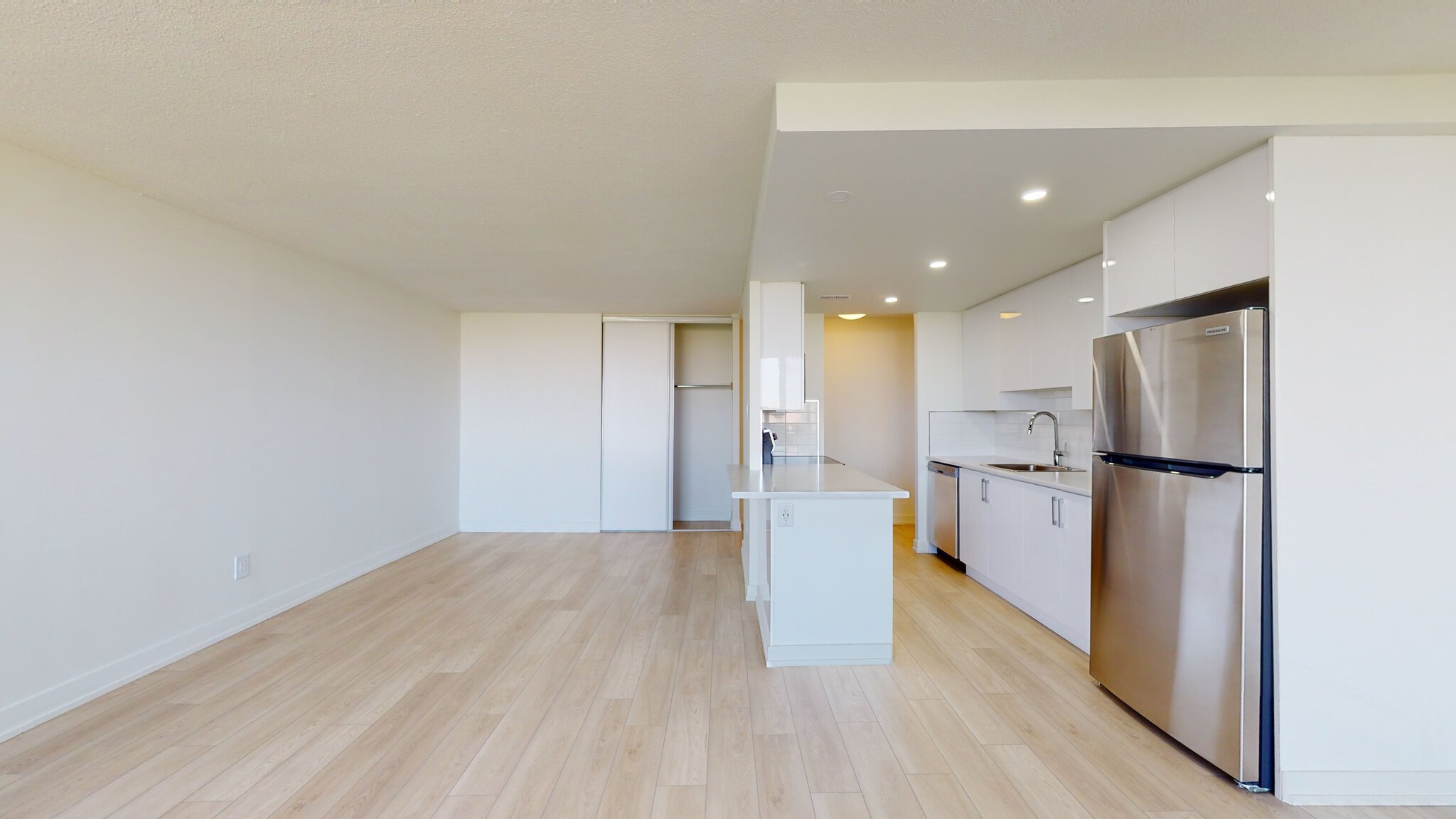 2 Bedroom Apartment for Rent - 35  Brock Street, Hamilton, ON 5