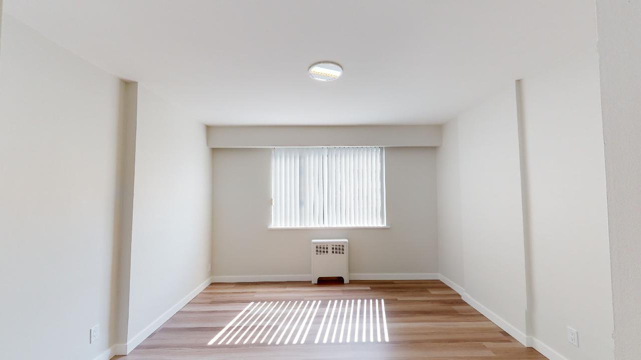 Studio Apartment for Rent - 855 Jervis Street, Vancouver, BC 4