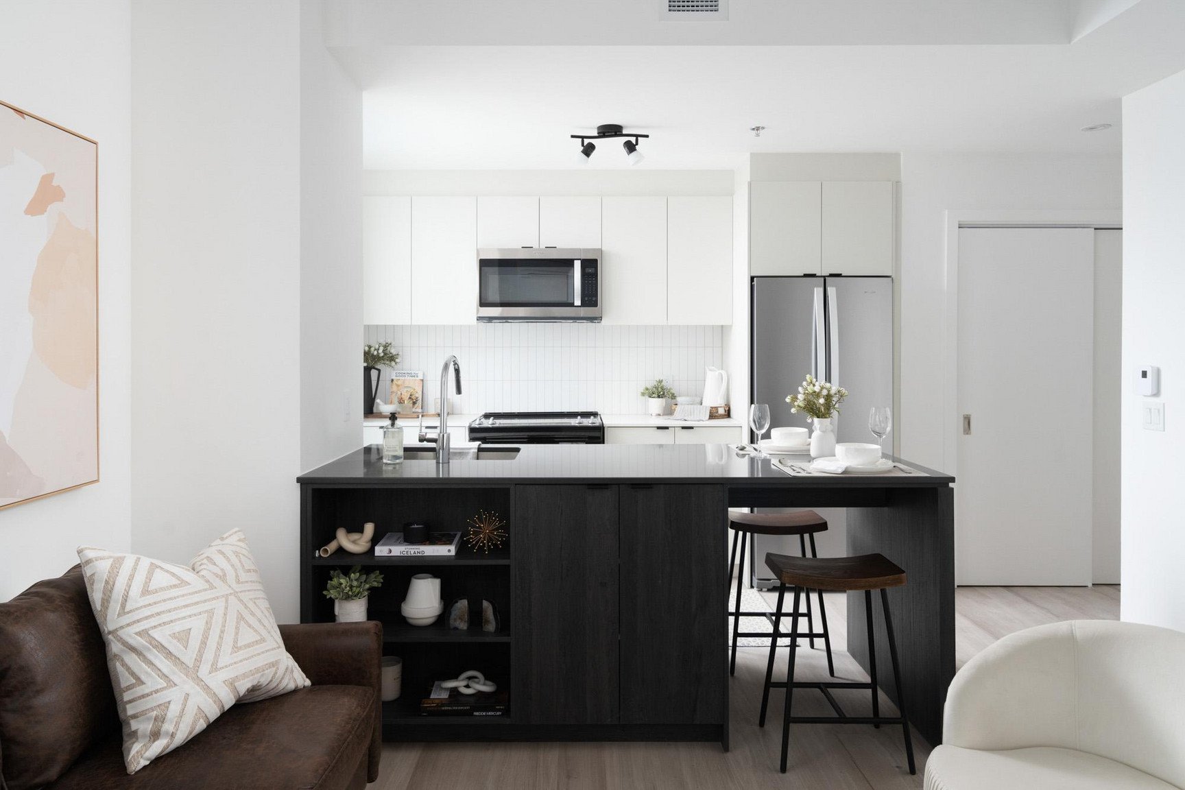 2 Bedroom Apartment for Rent - 170 René-Lévesque East, Montréal, QC 3
