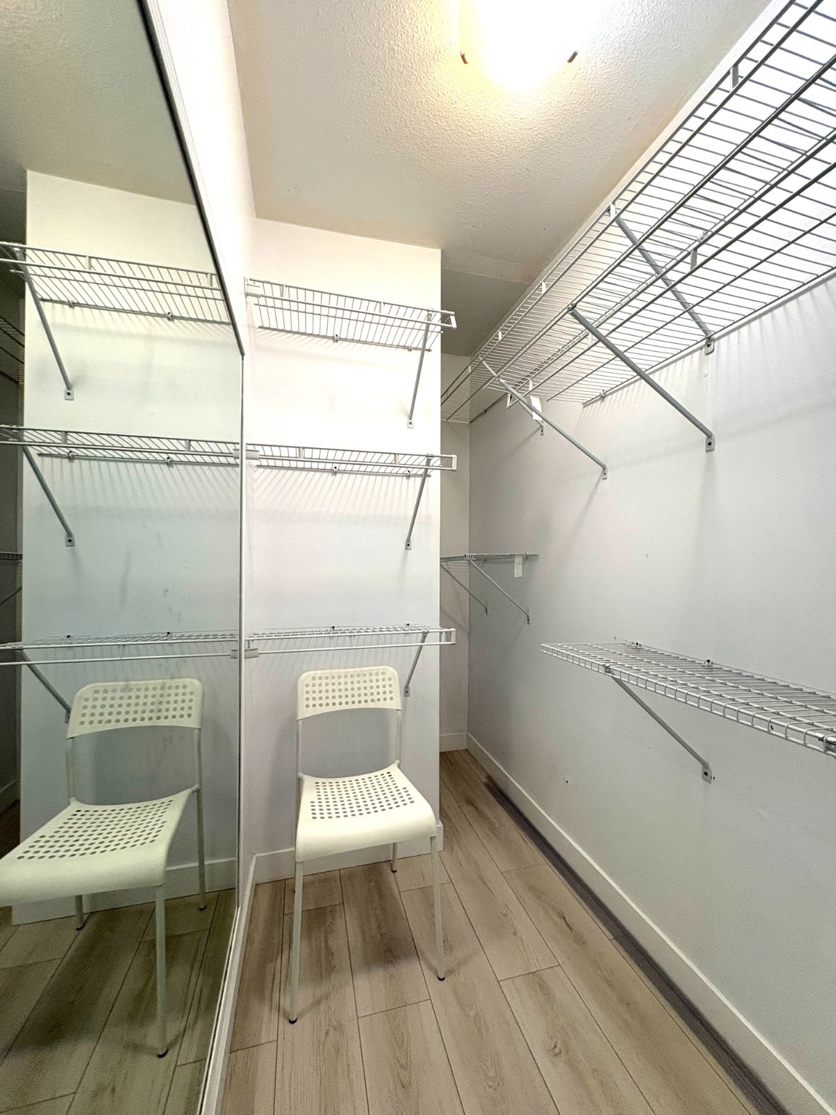 Room in House for Rent - Francis Rd, Richmond, BC 5