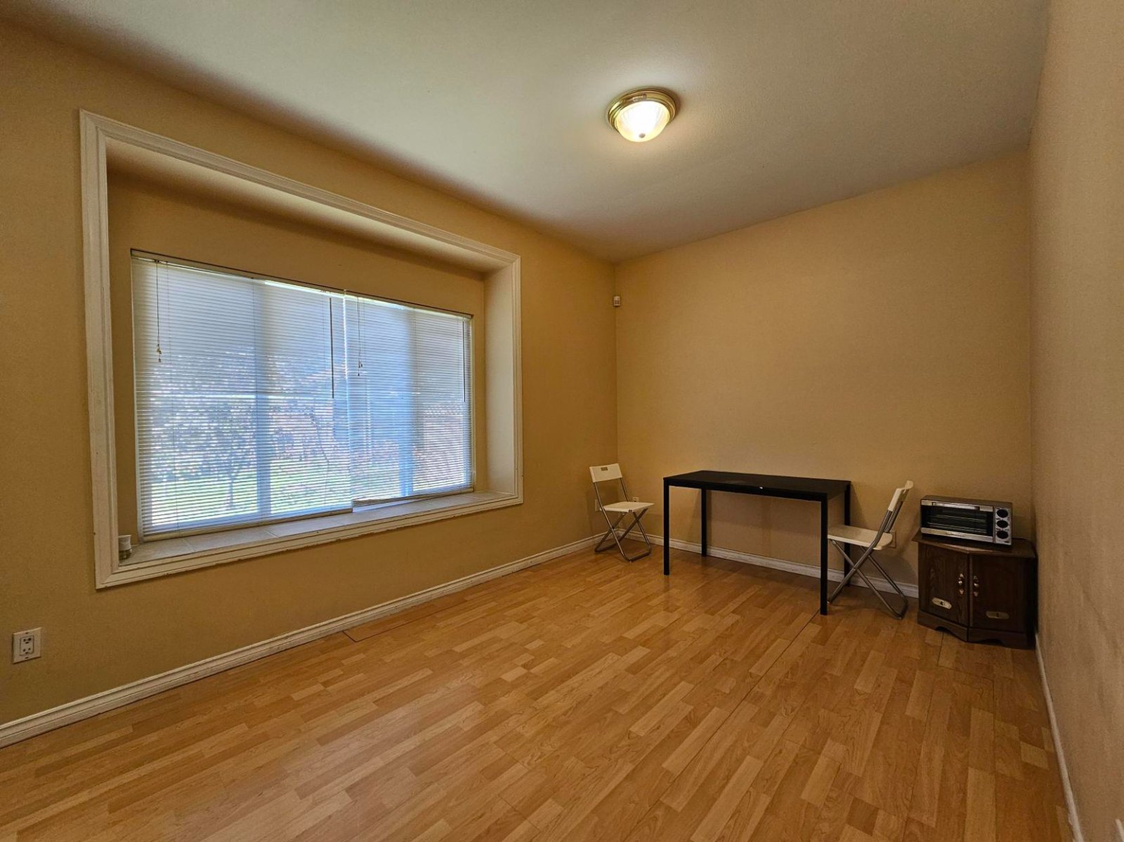 2 Bedroom Basement Suite for Rent - 7091 Nelson Ave, Burnaby, BC 3