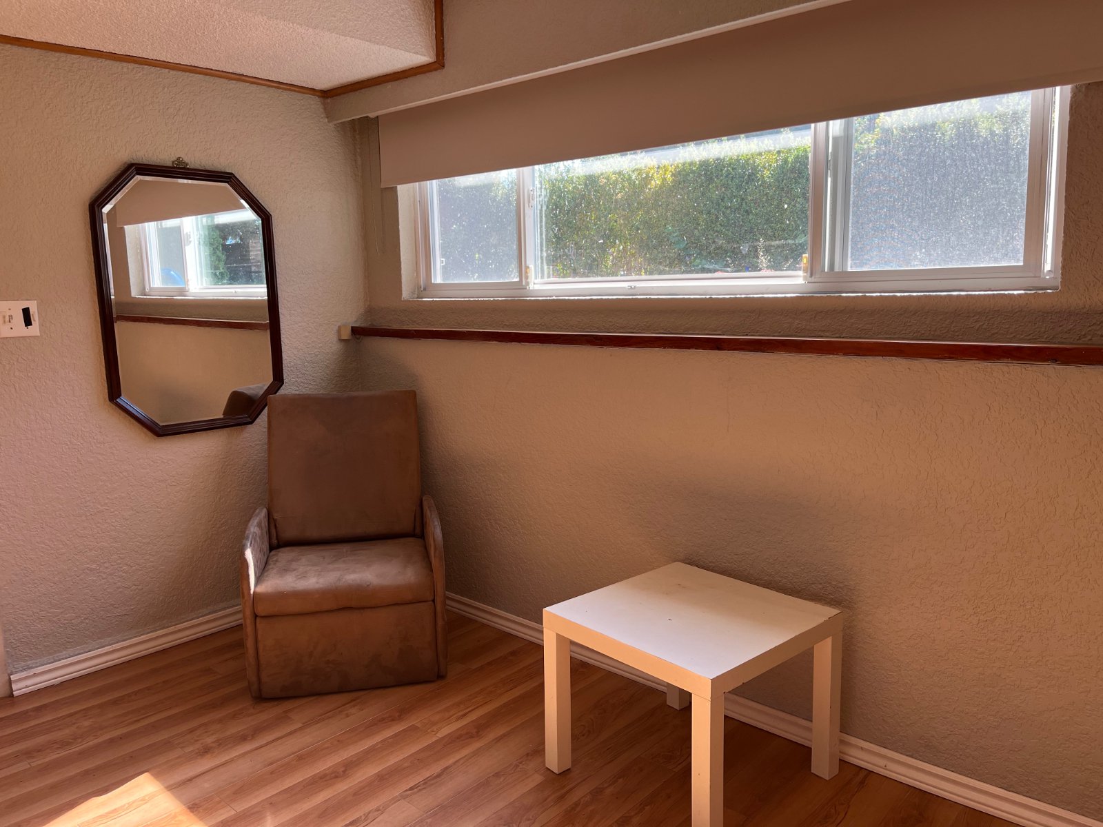 Room in House for Rent - 4707 Canada Way, Burnaby, BC 4