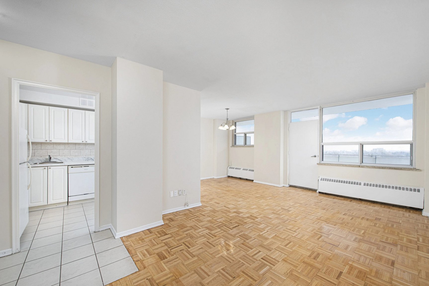 3 Bedroom Apartment for Rent - 1441 Lawrence Ave E, Toronto, ON 5