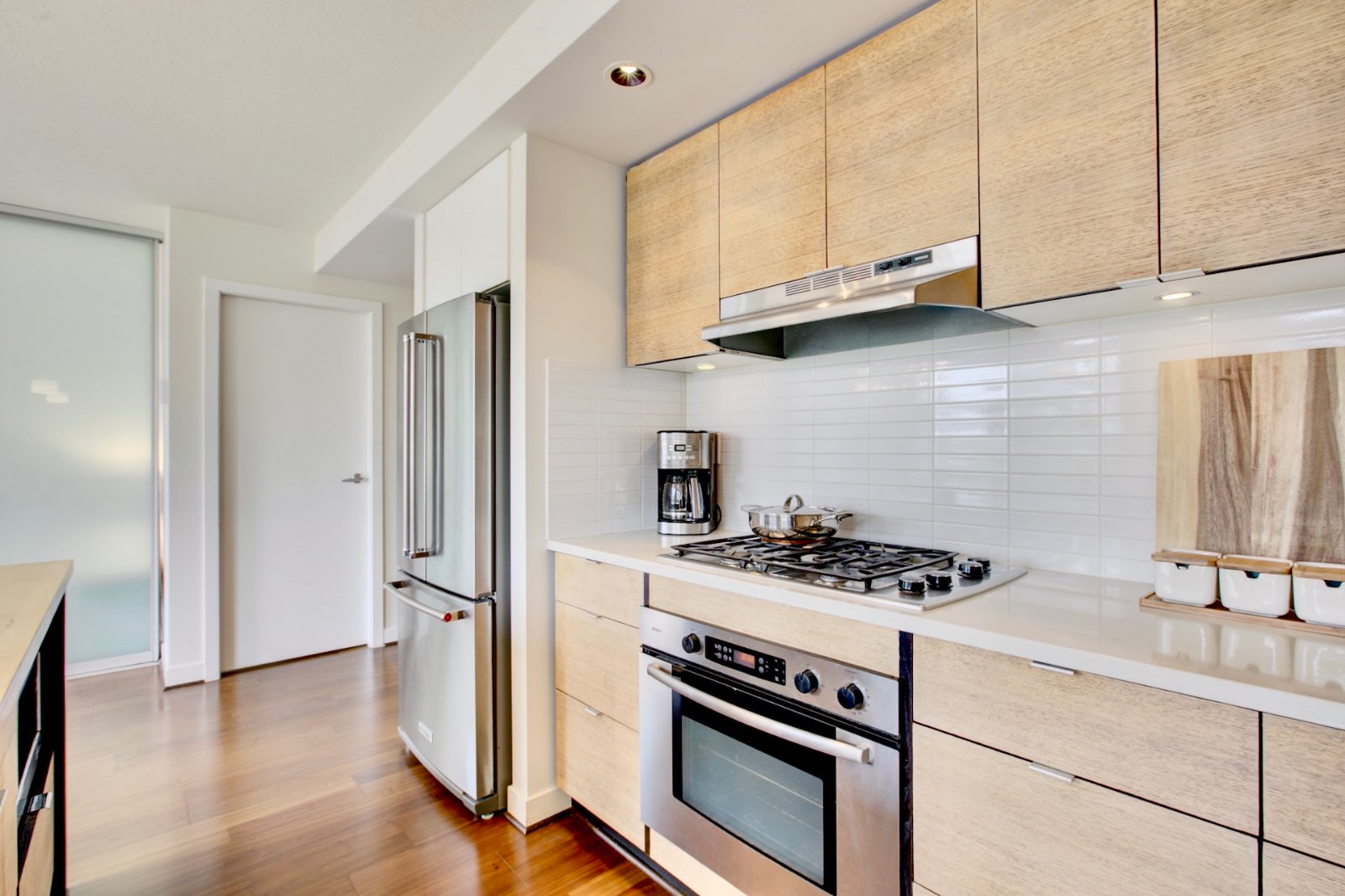 2 Bedroom Apartment for Rent - 1055 Homer Street, Vancouver, BC 4