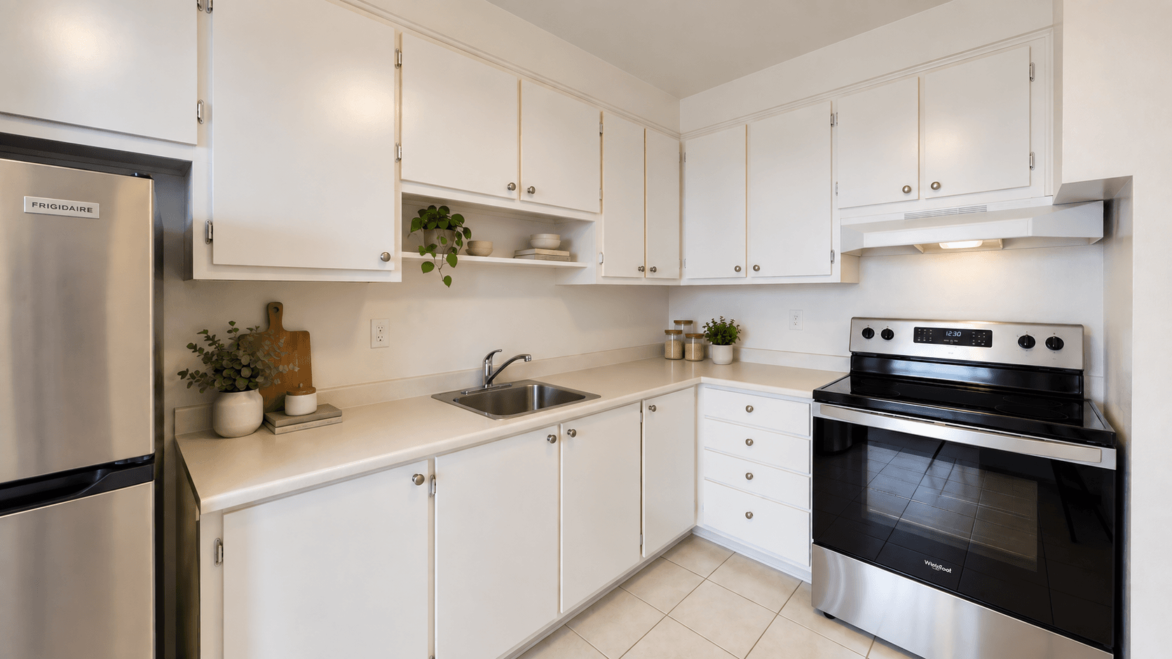 2 Bedroom Apartment for Rent - 5501  avenue Adalbert, Montreal, QC 2