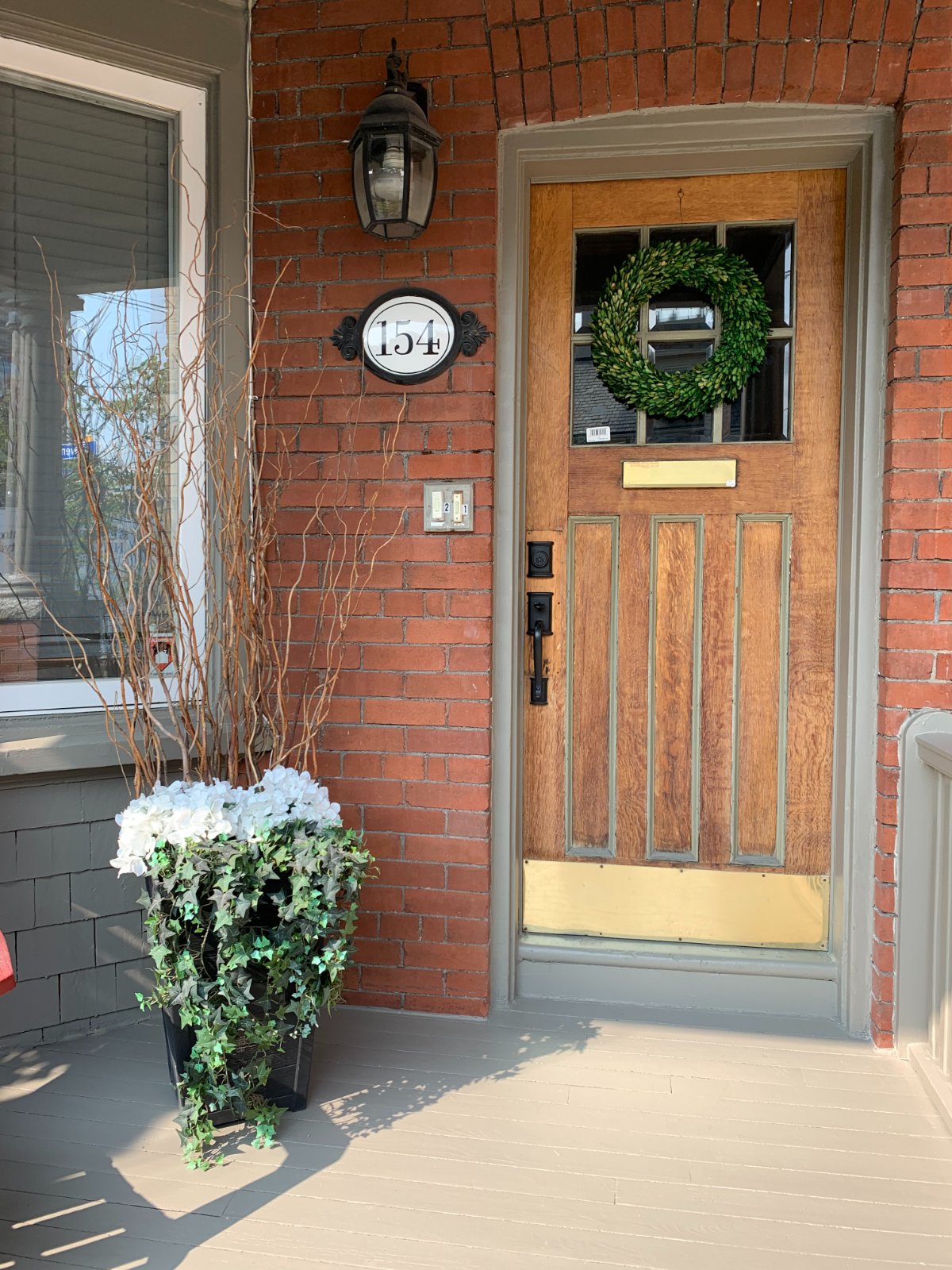3 Bedroom Apartment for Rent - 154 Bedford Rd, Toronto, ON 2