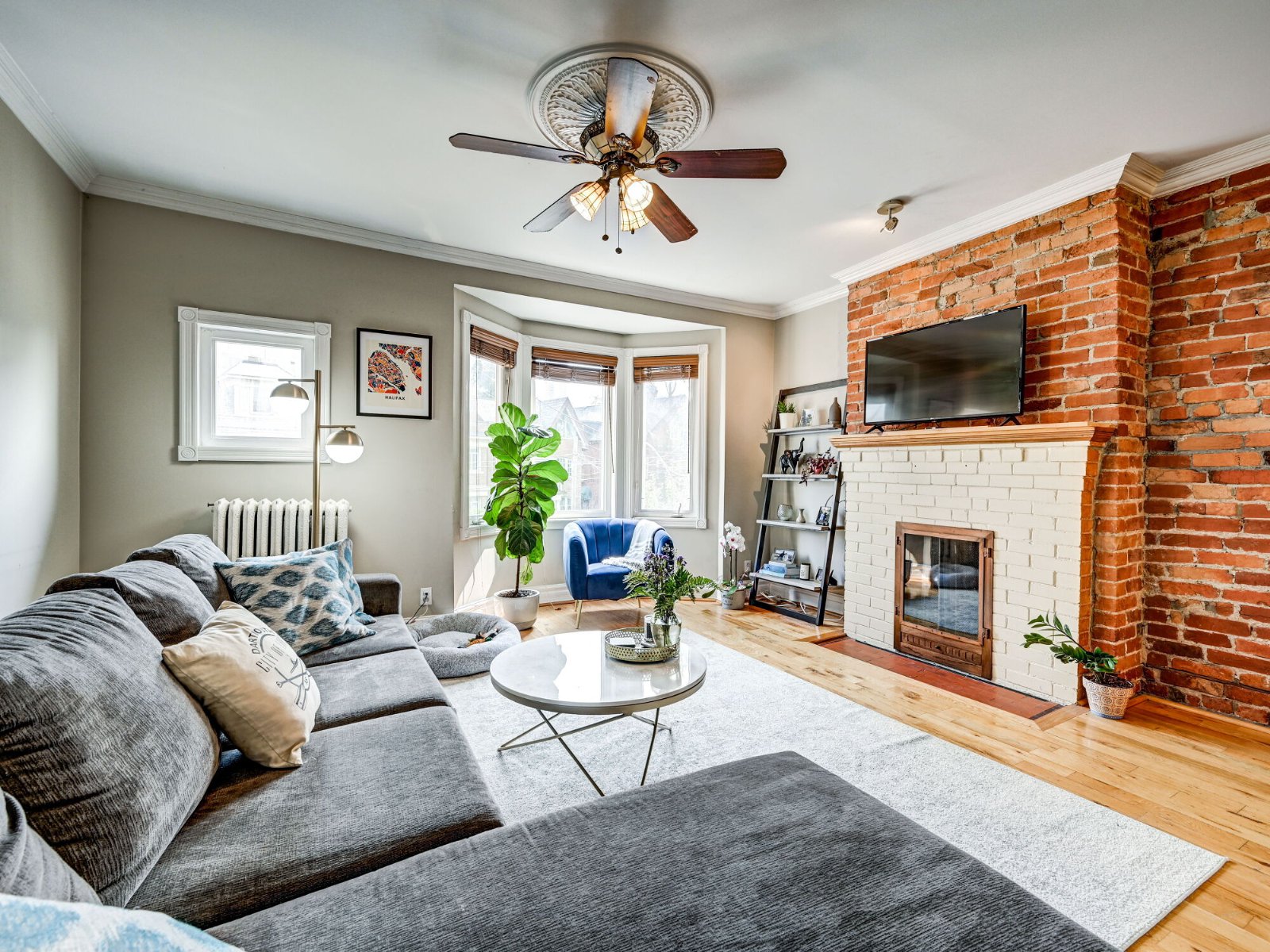 3 Bedroom Apartment for Rent - 154 Bedford Rd, Toronto, ON 5
